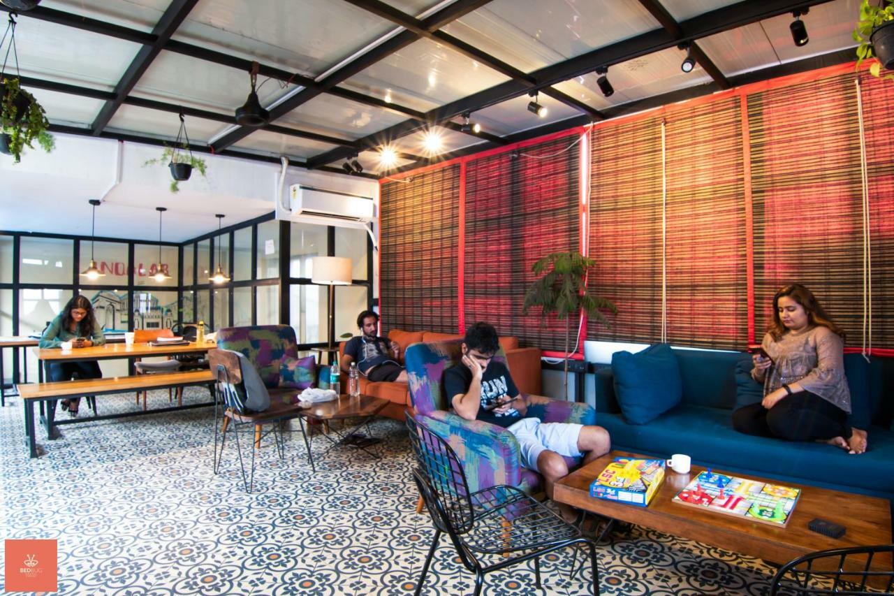 Madpackers Delhi West Vandrarhem New Delhi Exteriör bild